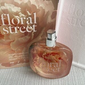 Floral Street wonderland Peony 50ml fragrance
